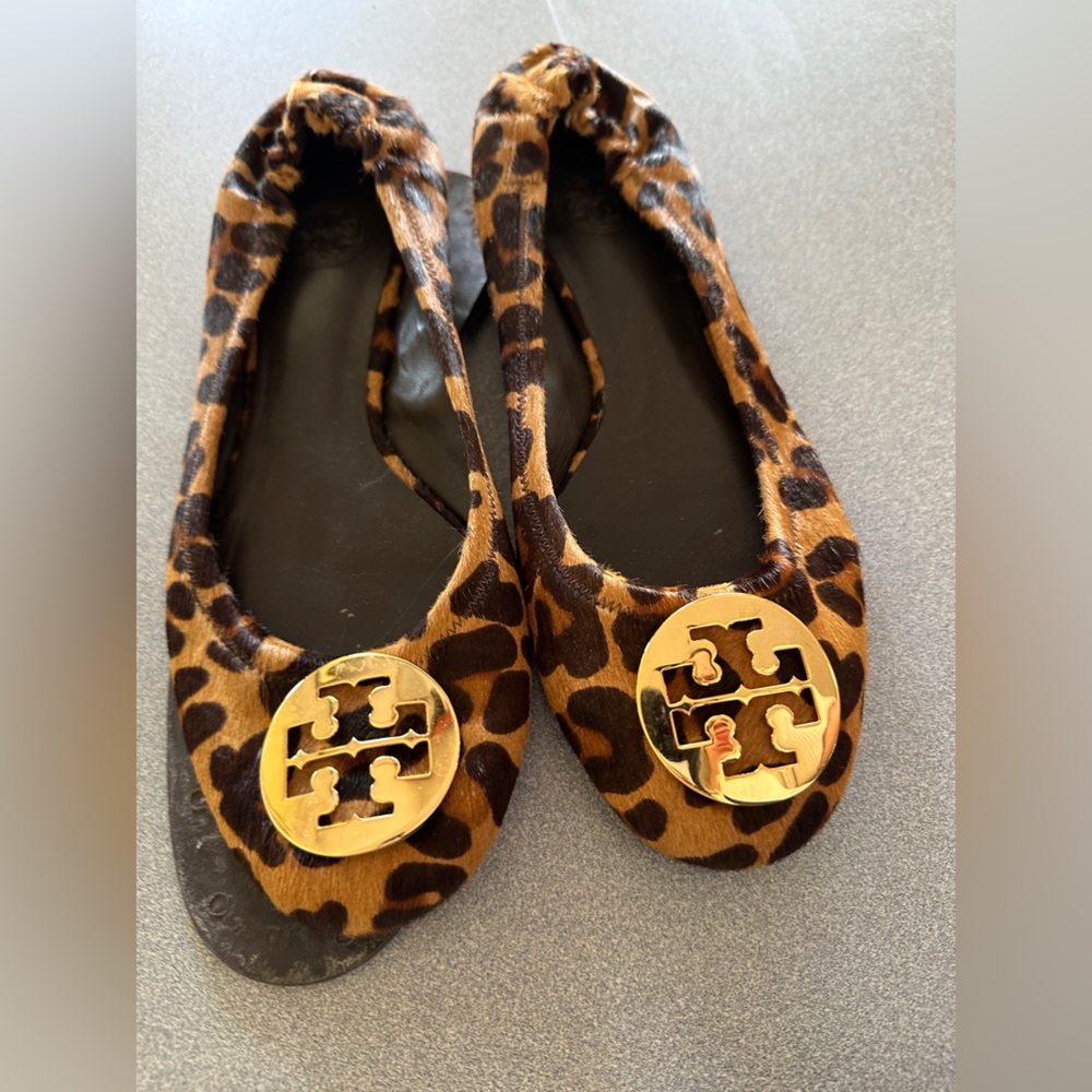 Tory Burch authentic calf hair ballet flats size 9.5